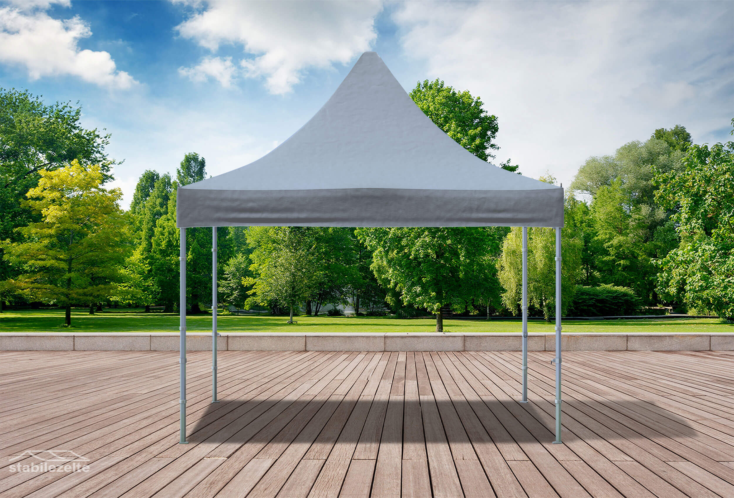 Grauer Faltpavillon ohne Seitenteile 3 x 3m in einem Park