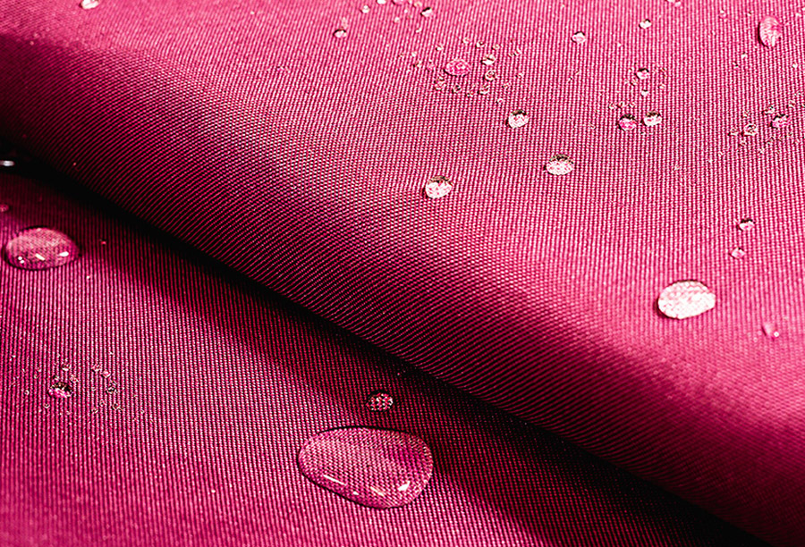 Wasserdicht_polyester_bordeaux900x612