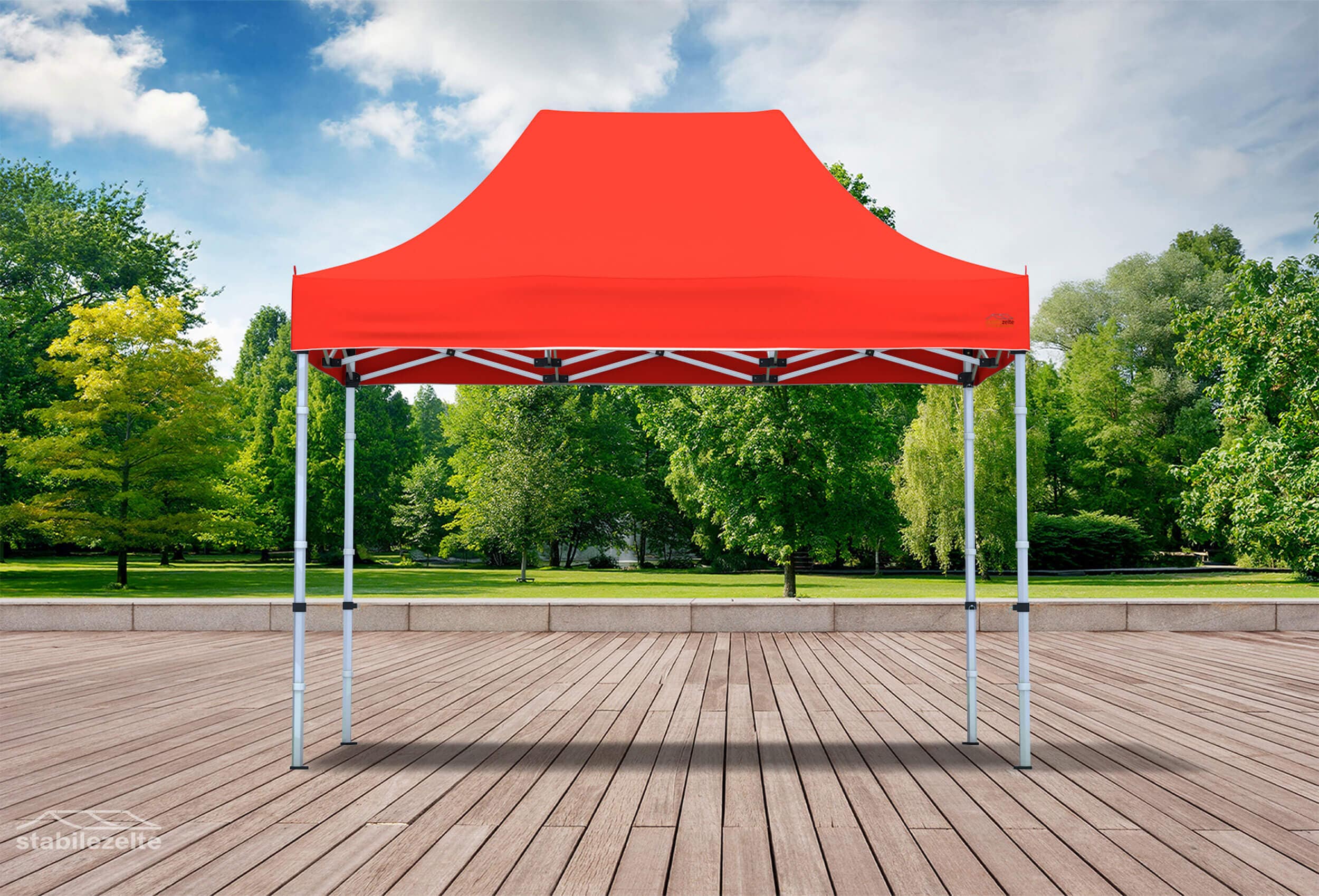 Roter Faltpavillon ohne Seitenteile 3 x 2m in einem Park