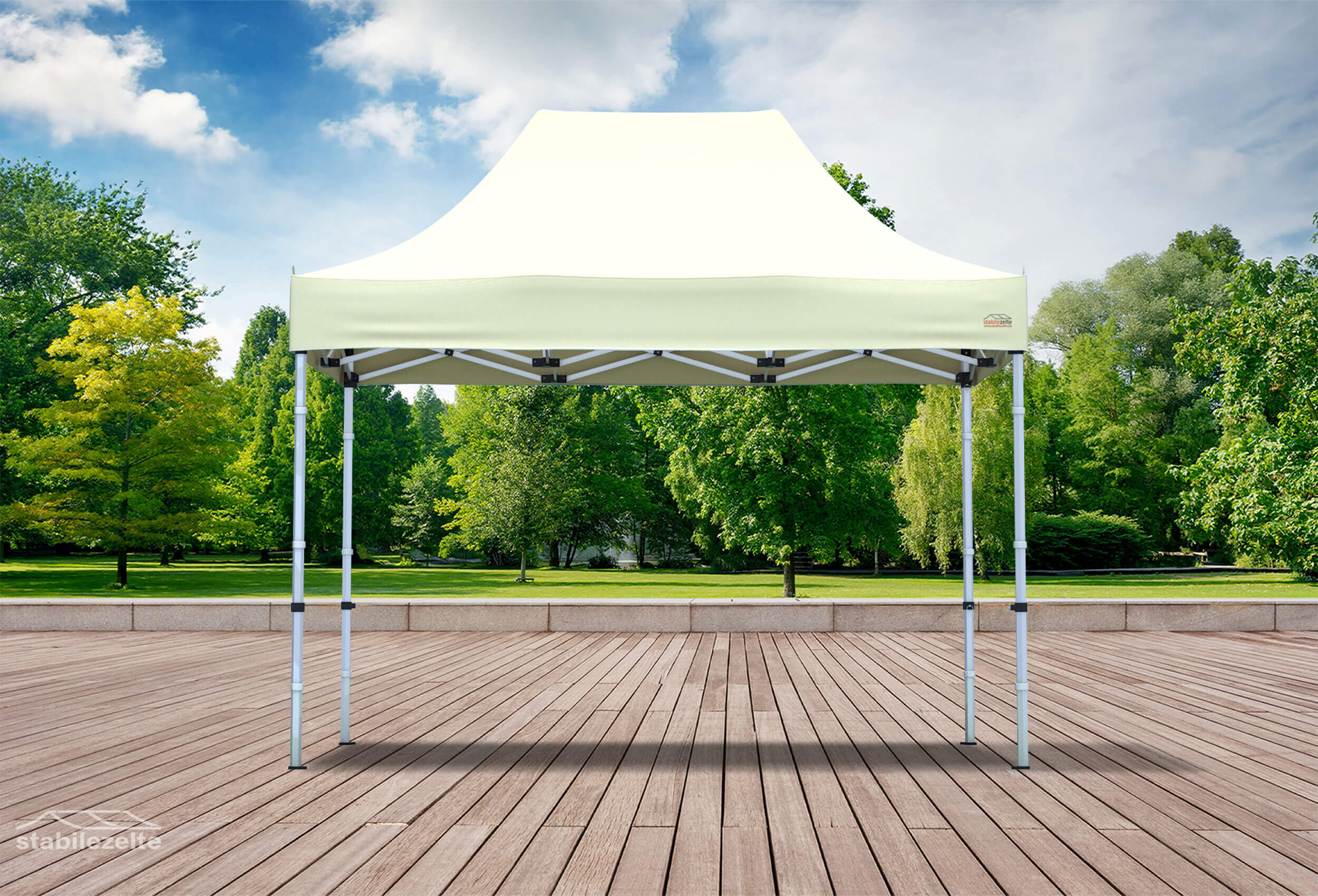 Beiger Faltpavillon ohne Seitenteile 3 x 2m in einem Park